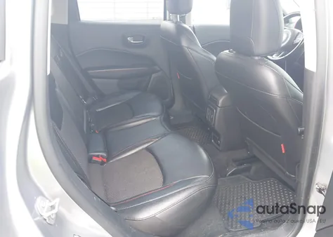 2020 Jeep Compass Trailhawk 4X4 z USA, uszkodzony, nr VIN 3C4NJDDB1LT208188